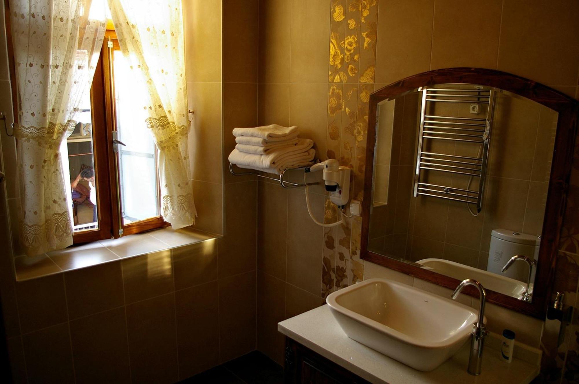 Hera Hotel Бергама Экстерьер фото